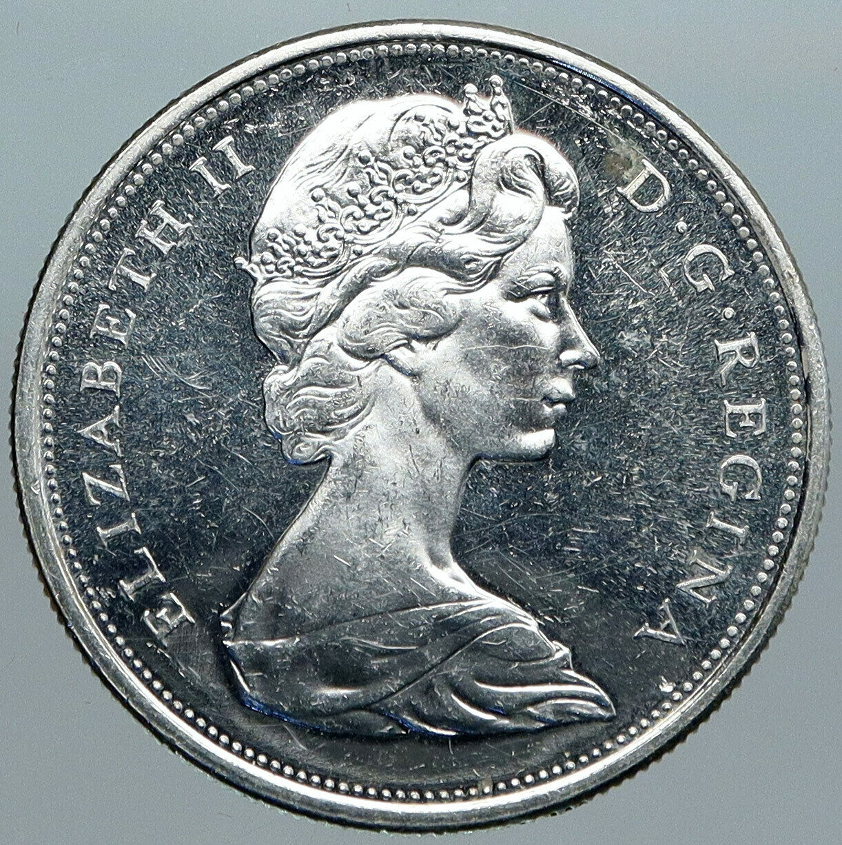 1967 CANADA UK Queen ELIZABETH II Wolf Howls Vintage Silver 50 Cents Coin i88951