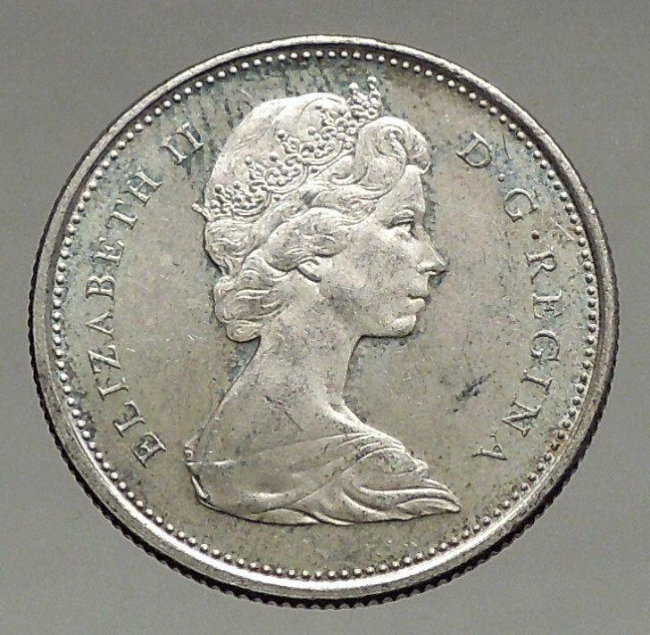 1968 CANADA United Kingdom Queen Elizabeth II Silver 25 Cent Coin CARIBOU i56898