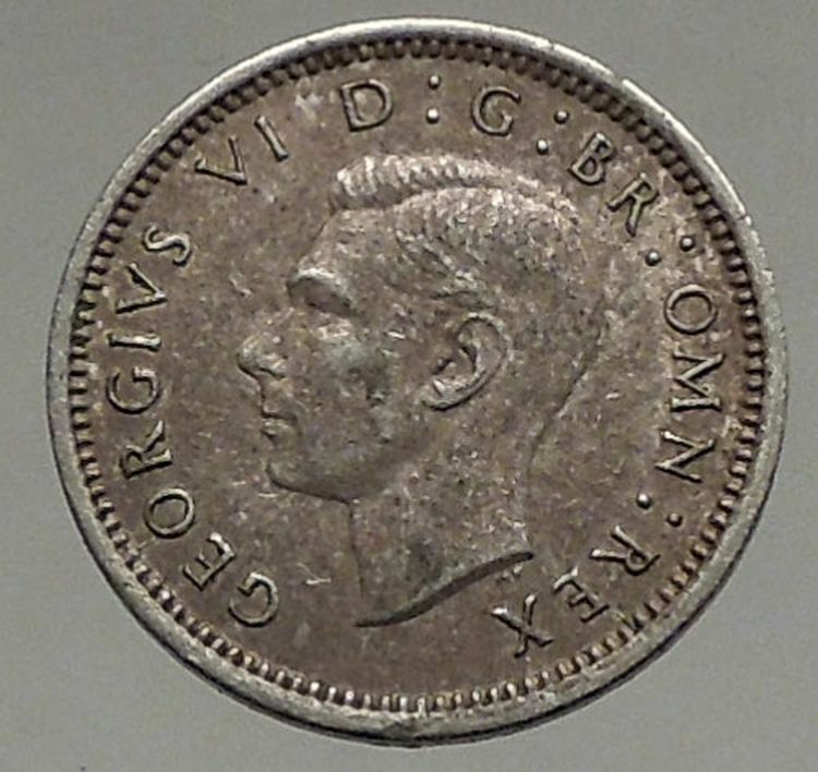 1942 UK Great Britain United Kingdom GEORGE VI Threepence Silver Coin i56865
