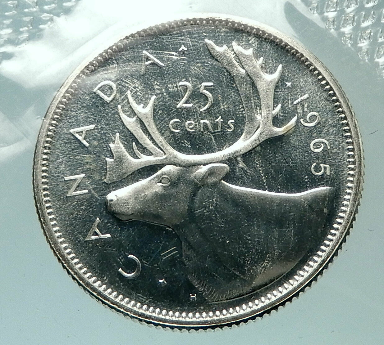 1965 CANADA United Kingdom Queen Elizabeth II CARIBOU Silver 25 Cent Coin i76495