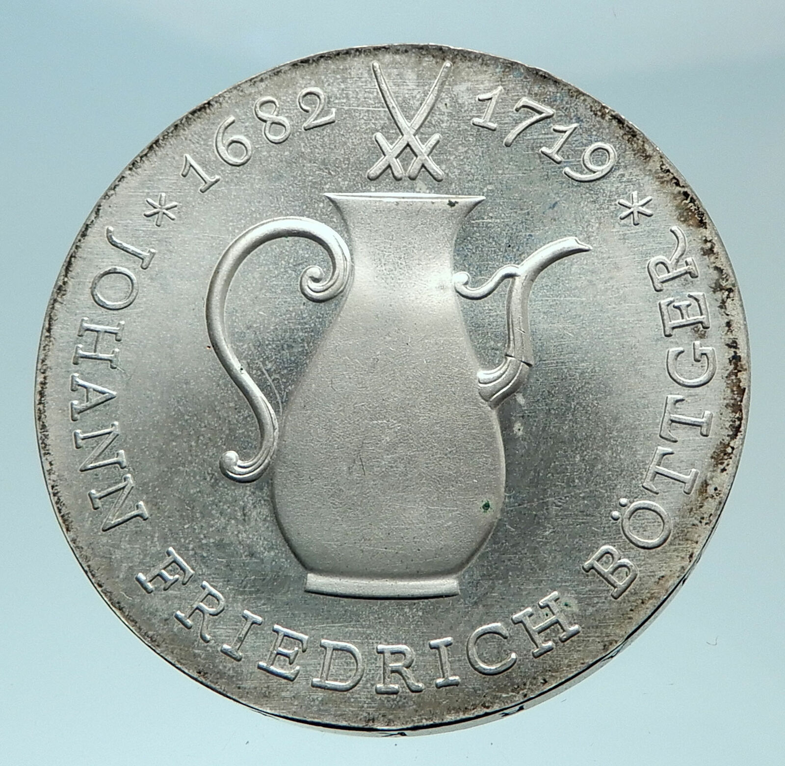 1969 GERMANY Johann Friedrich Bottger Pitcher Genuine Silver 10 Mark Coin i79110