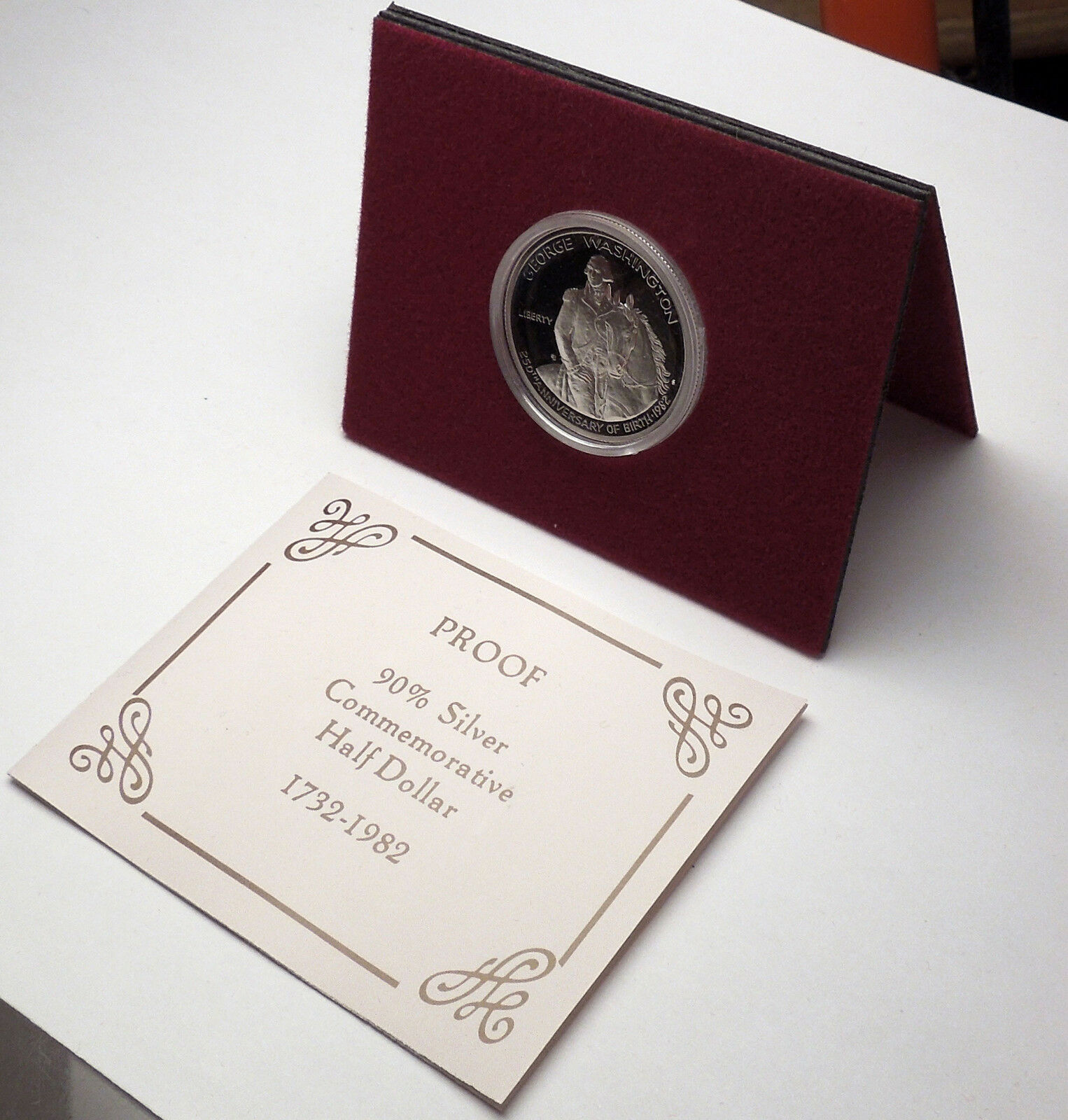 1982 George Washington Commemorative Proof Silver Half Dollar USA Coin Gift Box