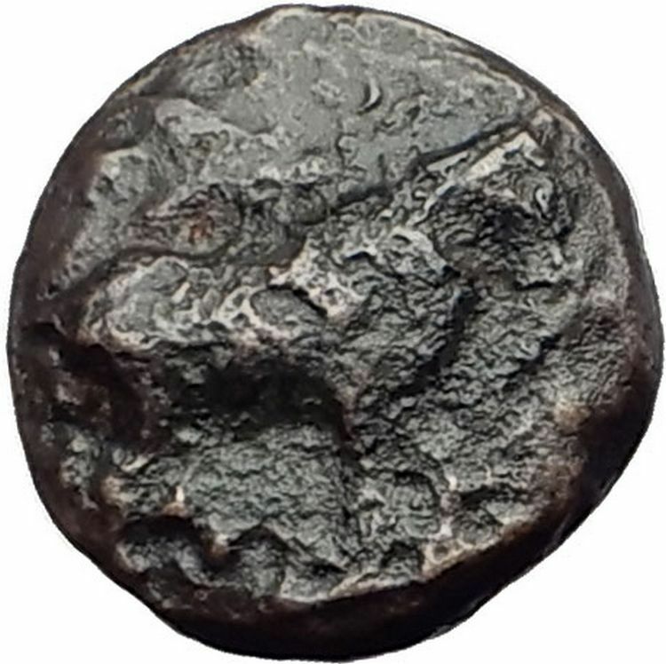 EUOBIAN LEAGUE in Euboia 272BC Authentic Ancient Greek Coin BULL GRAPES i63739