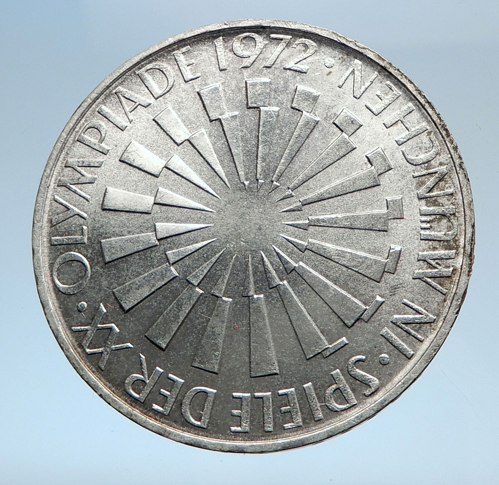 1972 Germany Munich Summer Olympic Games SPIRAL 10 Mark Silver Coin i74043