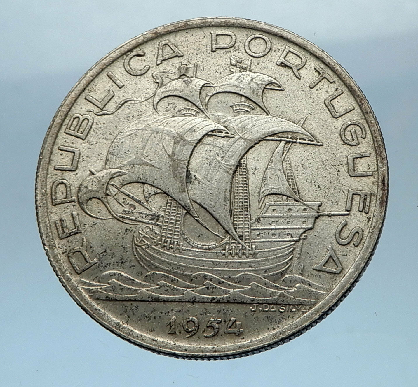 1954 PORTUGAL 0.33oz Silver 10 Escudos Coin w PORTUGUESE SAILING SHIP i68320