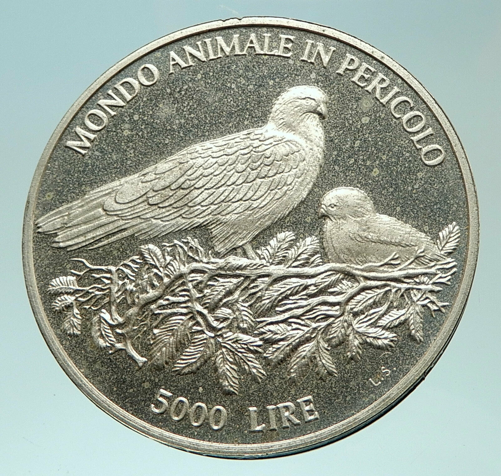 1996 SAN MARINO Italy with ENDANGERED Birds Silver Genuine 5000 Lire Coin i75924