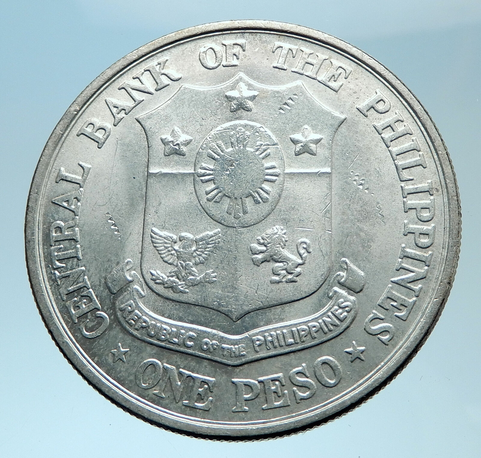 1961 PHILIPPINES with Jose Rizal Nationalist Antique Silver 1 Peso Coin i78081