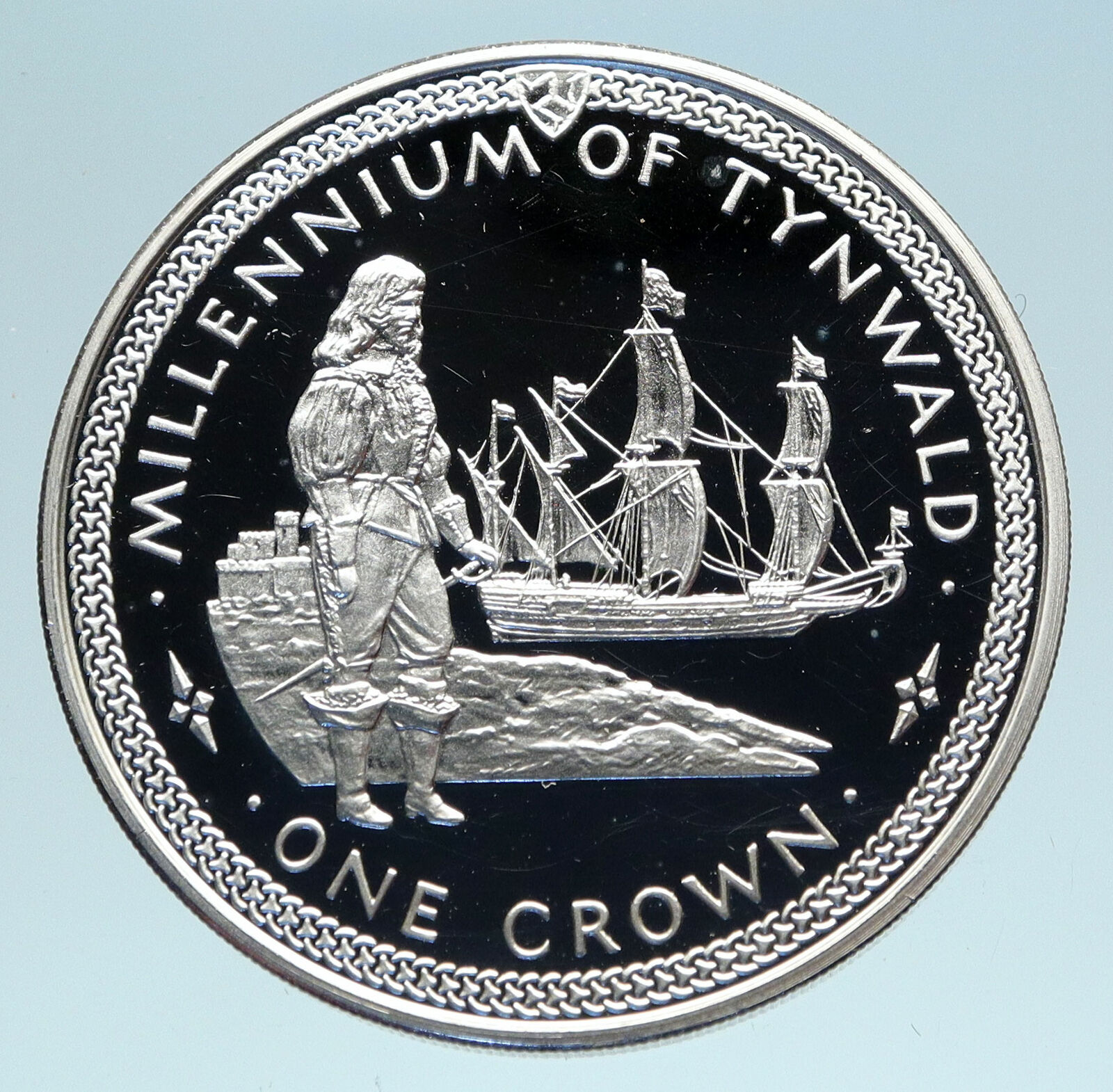 1979 ISLE of MAN Millenium of TYNWALD Silver Crown Coin Man-o-war SHIP i83120