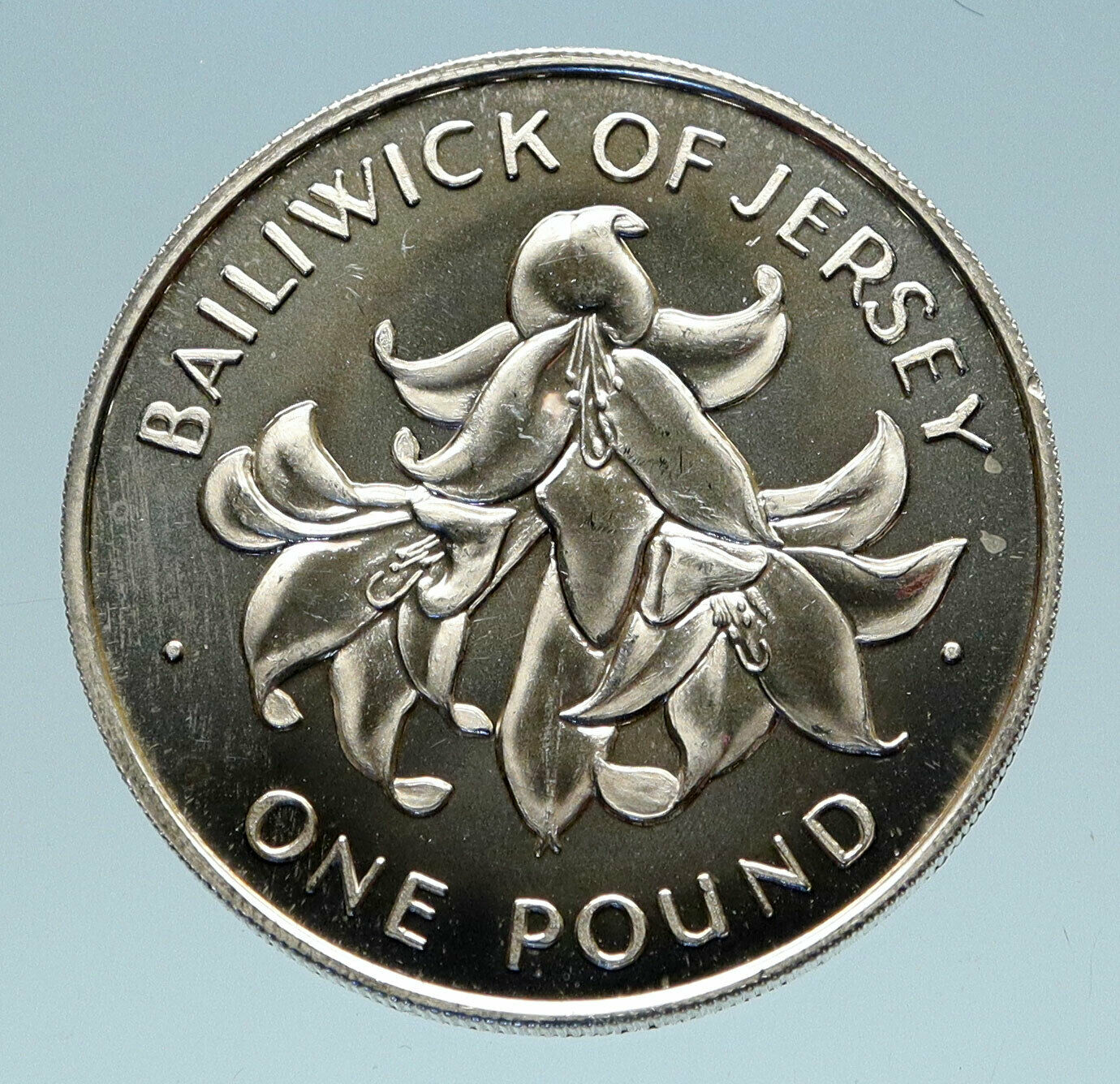 1972 JERSEY UK Queen Elizabeth Philip Wedding Genuine Silver Pound Coin i83130