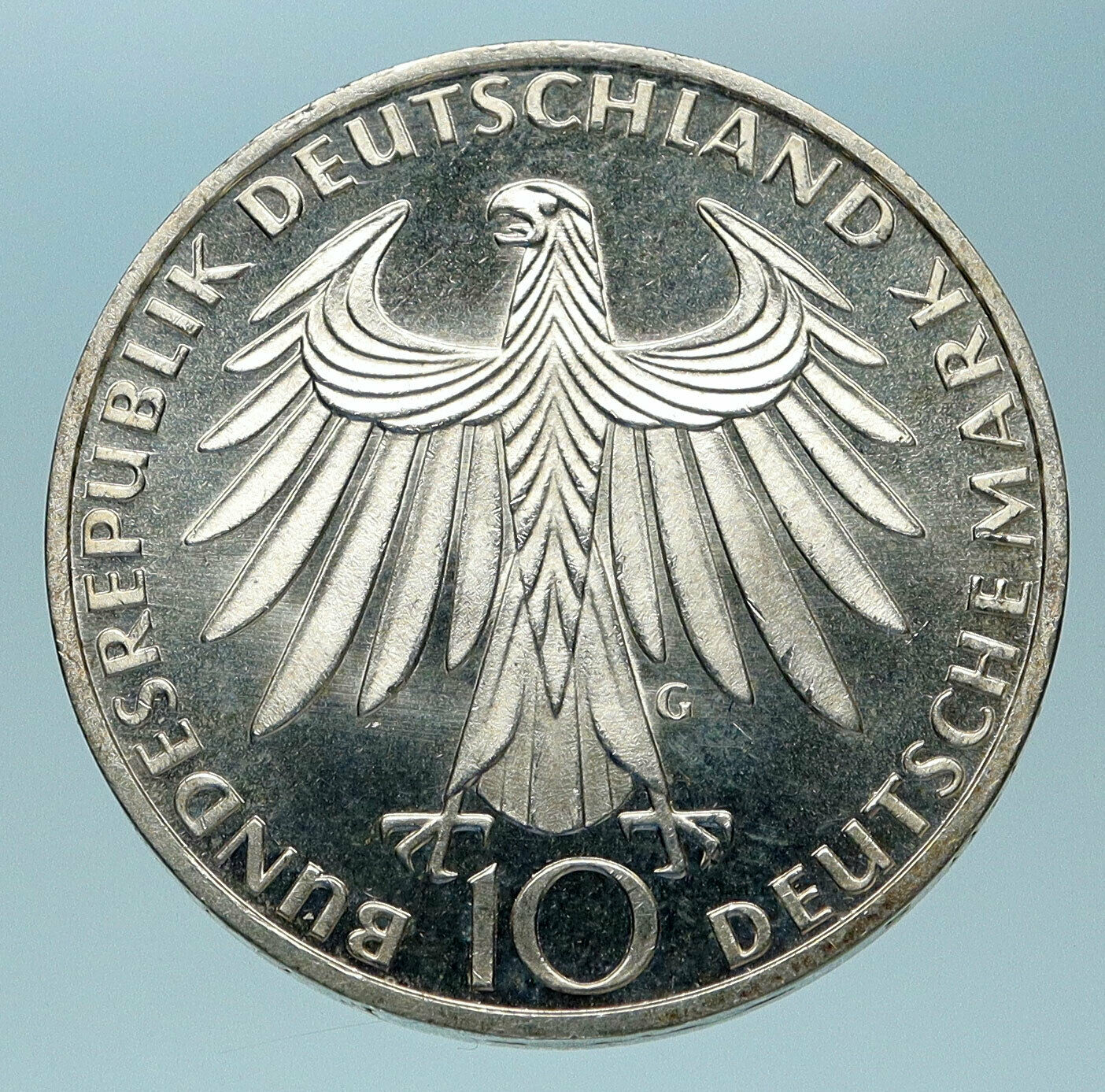 1972 Germany Munich Summer Olympics XX ATHLETES Proof Silver 10 Mark Coin i83630