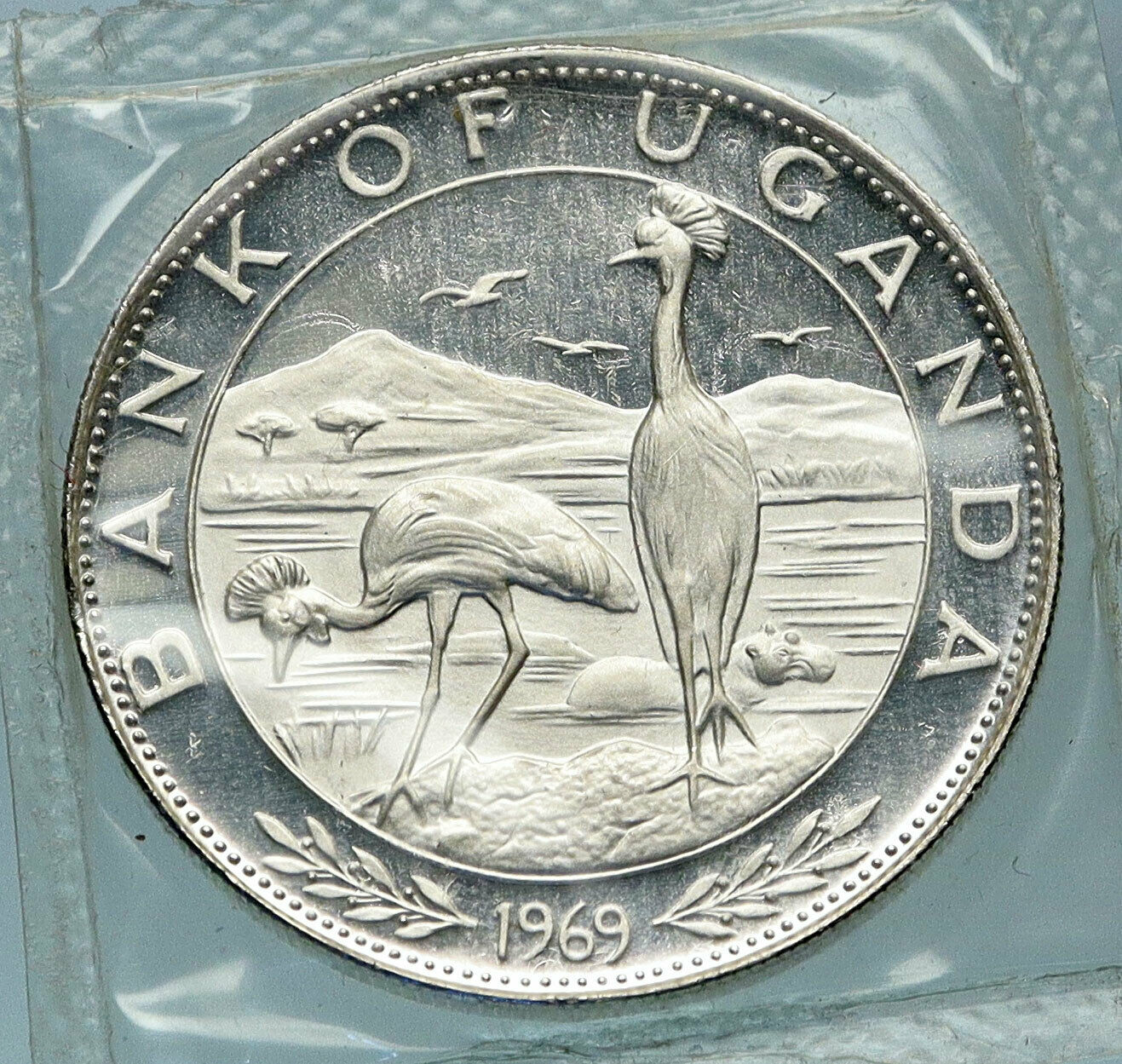 1969 UGANDA Visit POPE Paul VI Birds Cranes OLD Genuine 5 Shilling Coin i84055