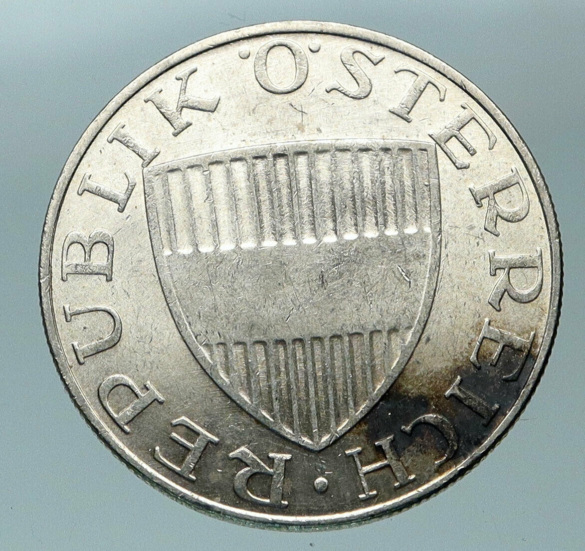 1971 Austria Wachau Woman 10 Schilling OLD Silver Austrian Coin Shield i84465