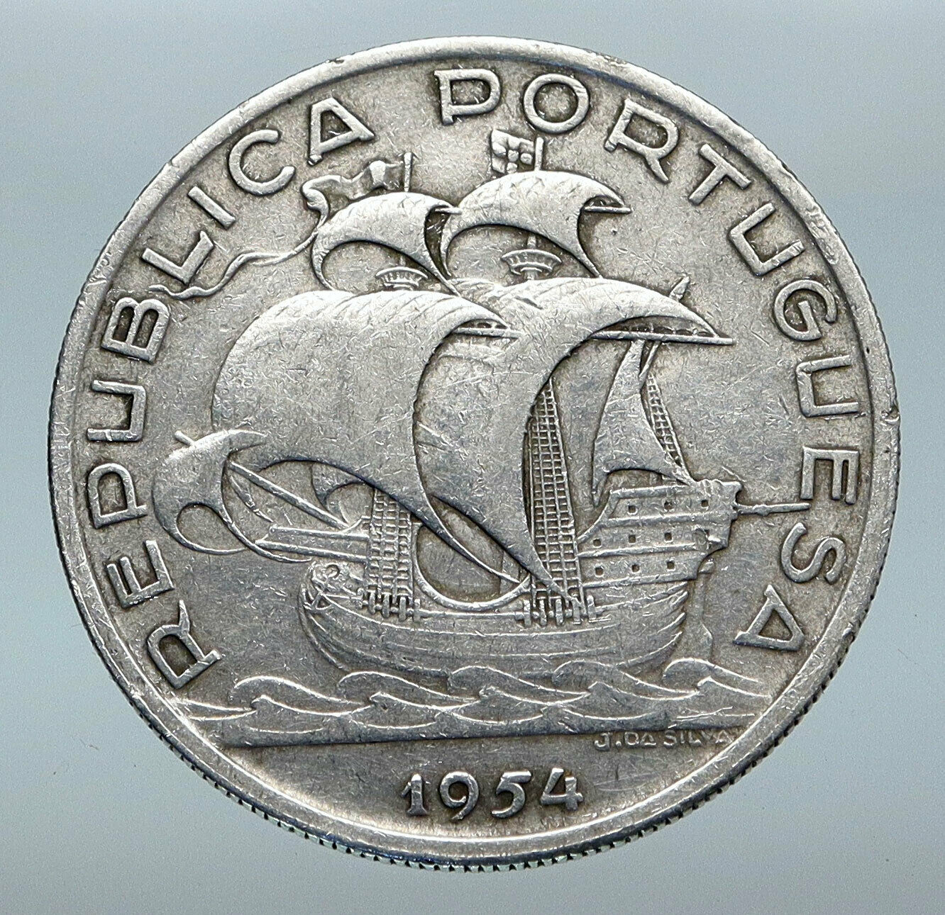 1954 PORTUGAL with PORTUGUESE SAILING SHIP Genuine Silver 10 Escudos Coin i85259