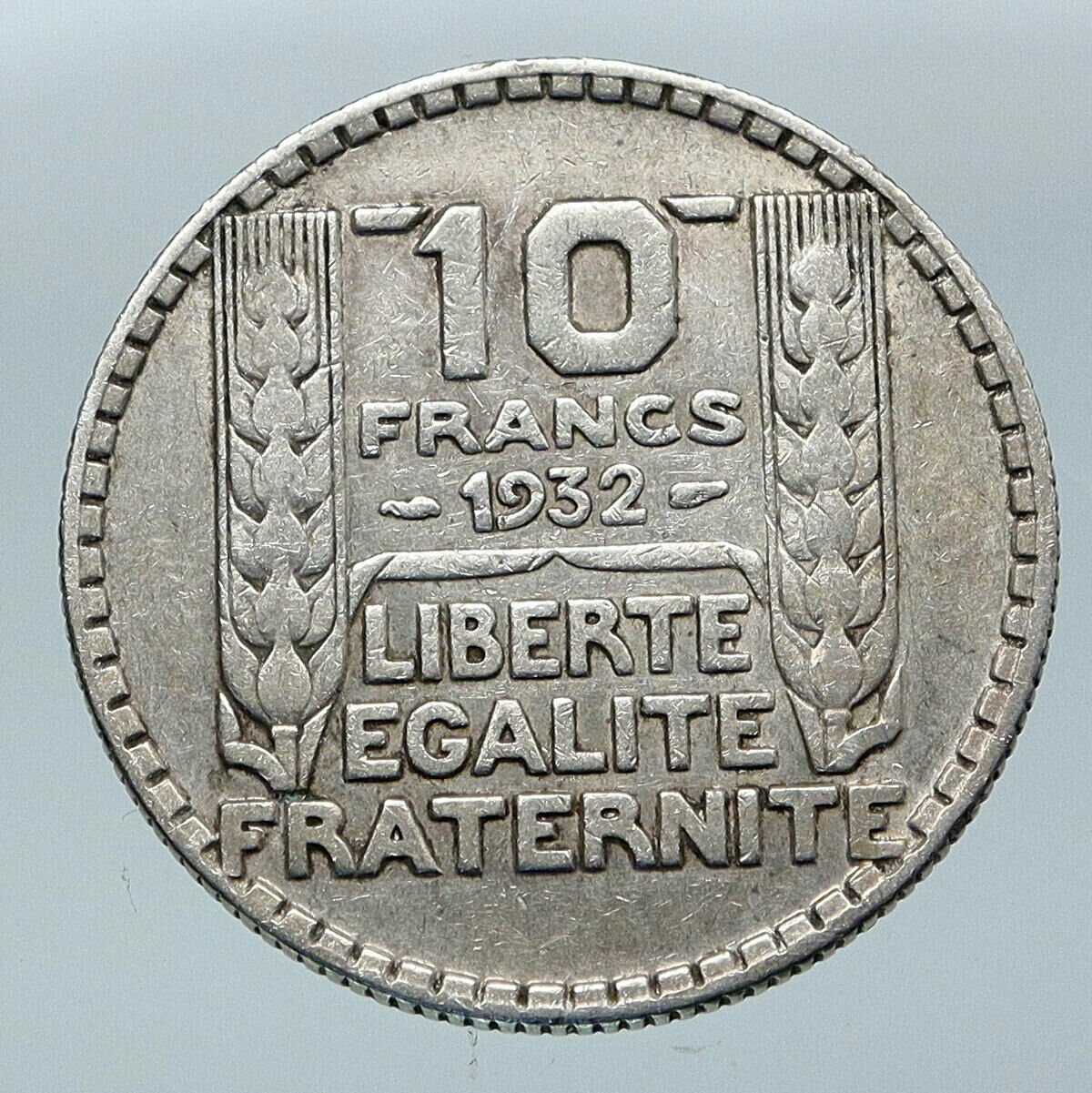 1932 FRANCE w Marianne FRENCH MOTTO Antique VINTAGE Silver 10 Francs Coin i85569