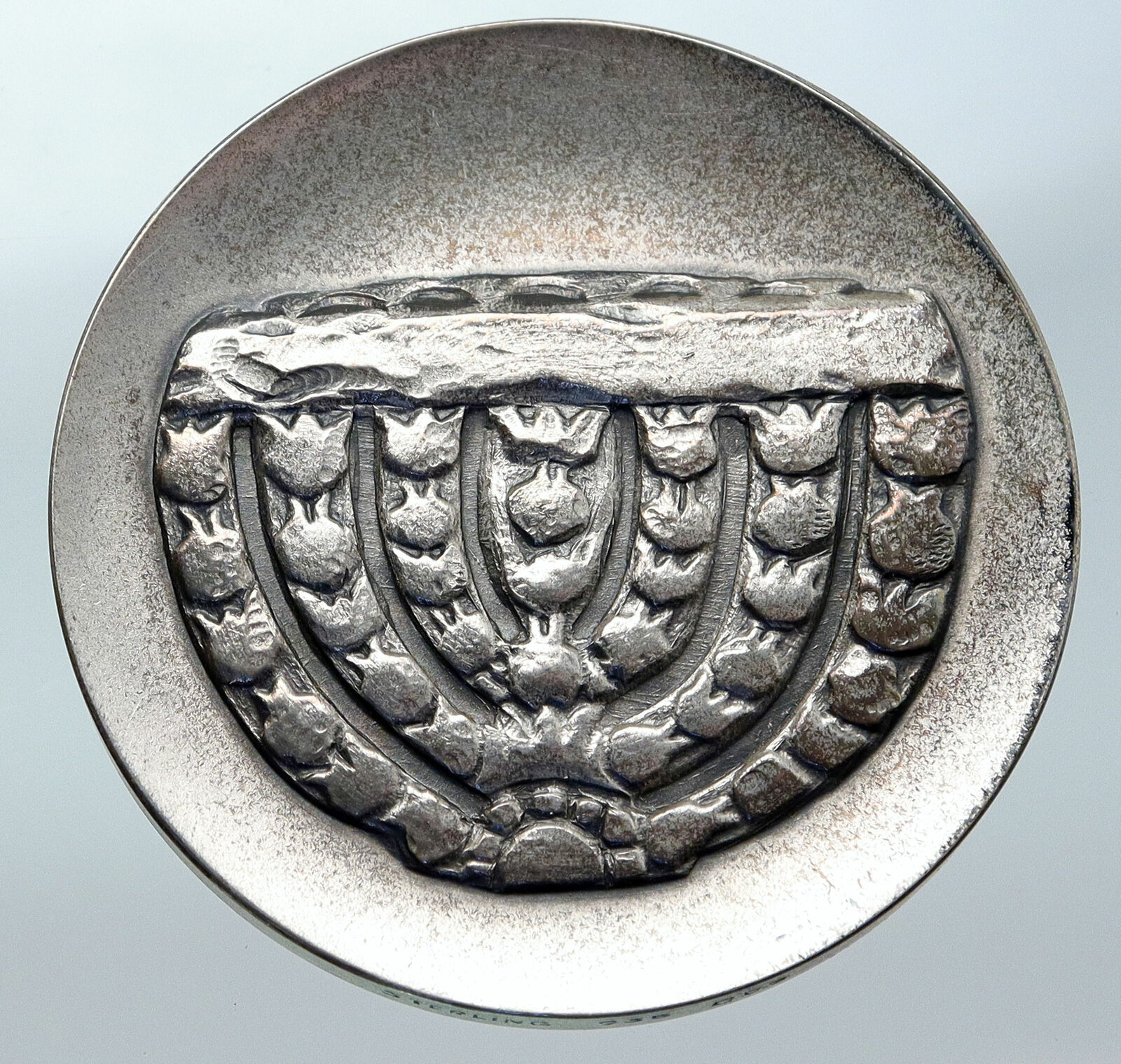 1965 ISRAEL MUSEUM Tiberius Menorah Lamp Candelabra VINTAGE Silver Medal i85594