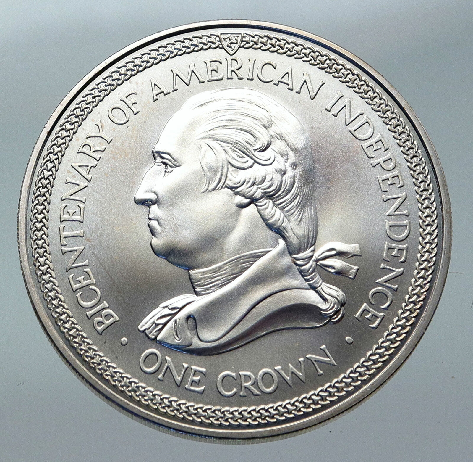 1976 ISLE of MAN UK Elizabeth II AMERICAN INDEPENDENCE Silver Crown Coin i85734