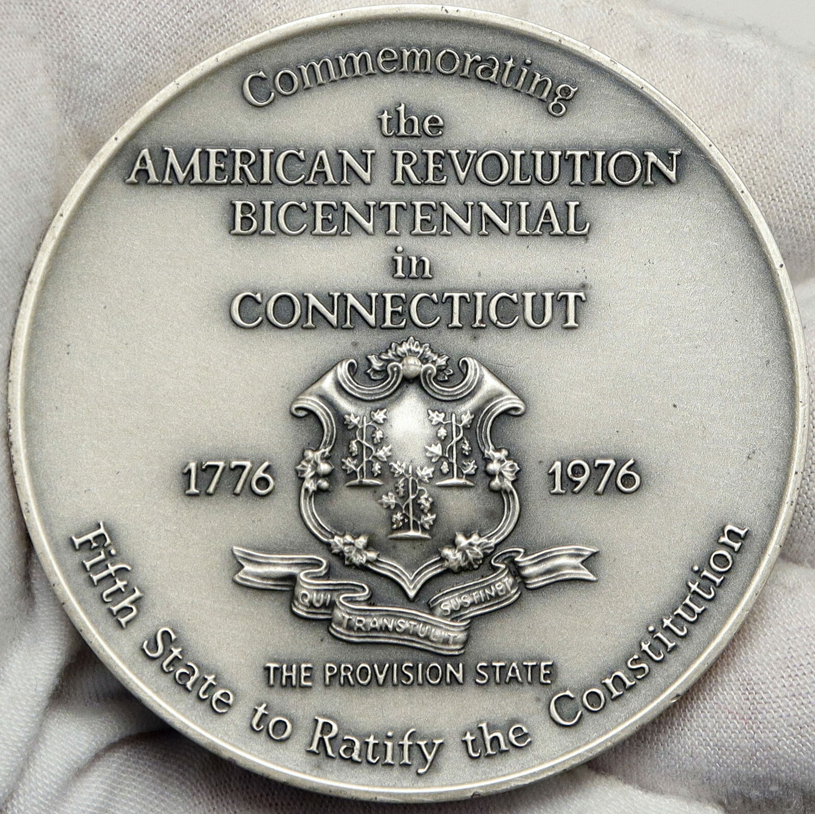 1976 CONNECTICUT Written System of Government CONSTITUTION VINTAGE Medal i88191