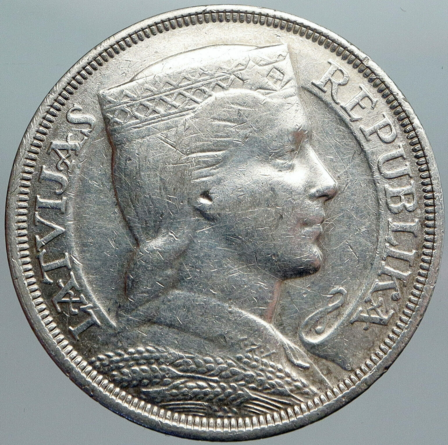 1929 LATVIA w Female Headwear 5 Lati LARGE Vintage Silver European Coin i88998