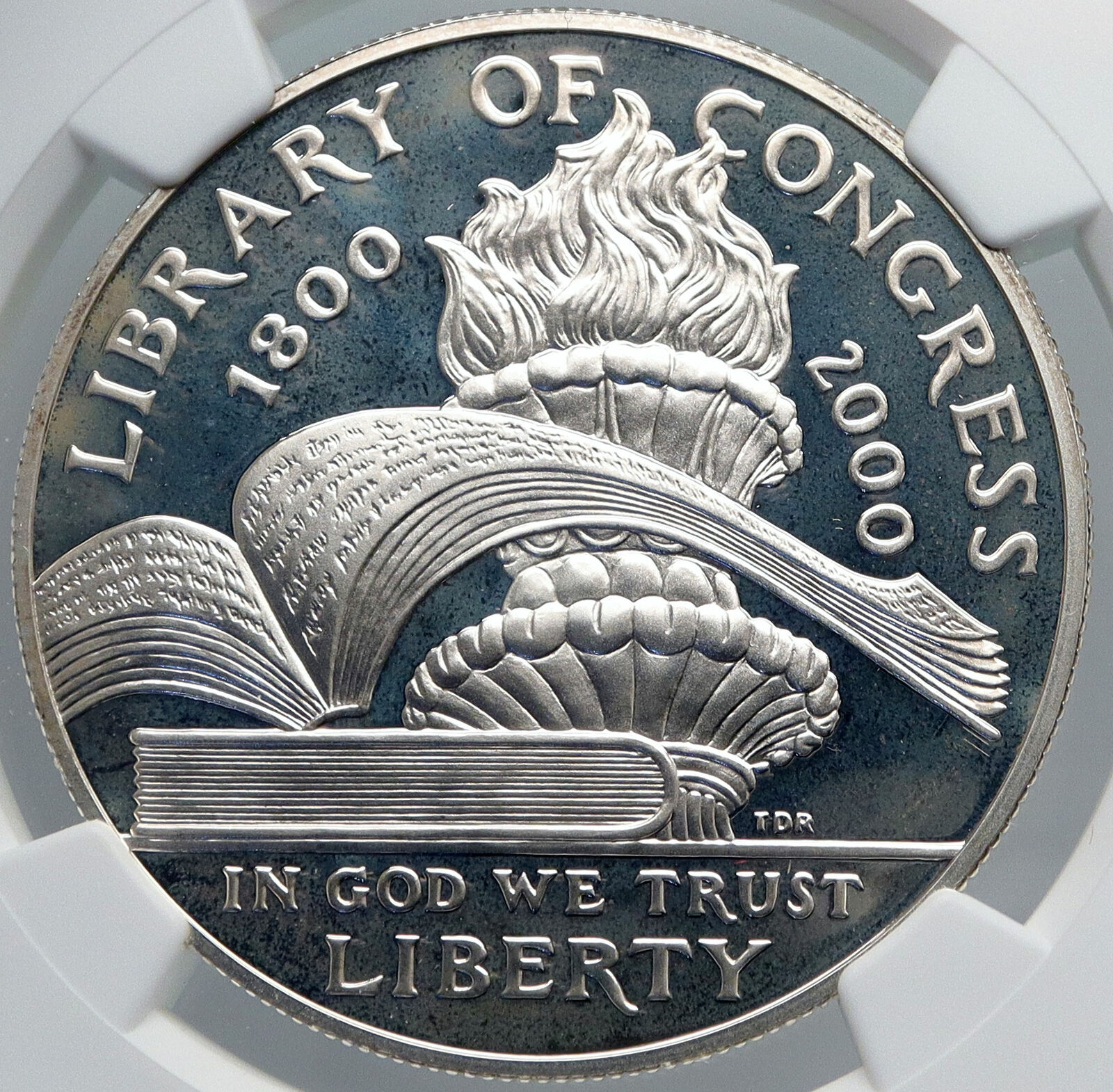 2000 UNITED STATES US Library of Congress TORCH & BOOKS Silver $ Coin NGC i89170