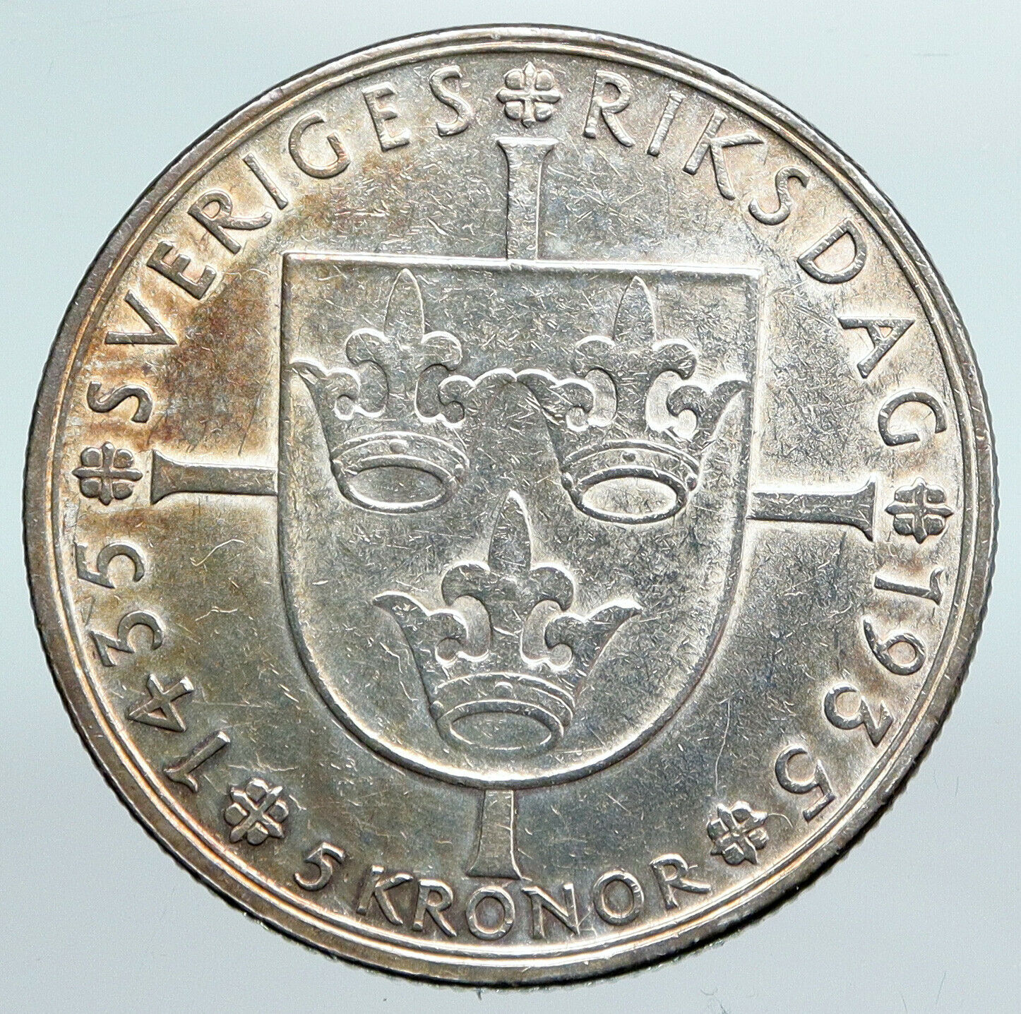 1935 SWEDEN King GUSTAF V Silver Crowned ARMS Antique Vintage 5 KR Coin i90031