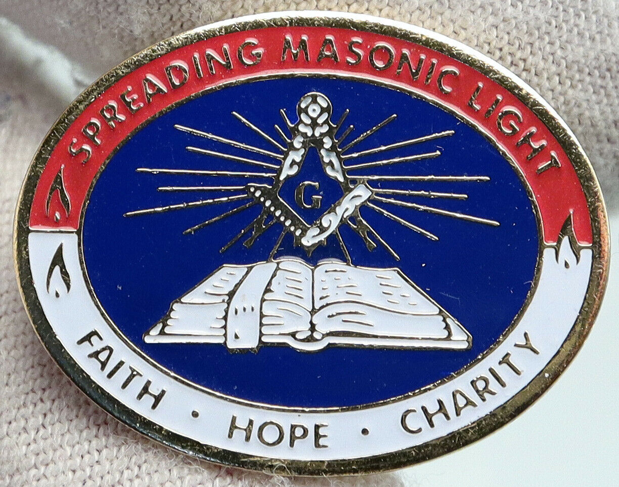 2012 USA FREEMASON Spreading Masonic Light GRAND MASTER Scottish Rite Pin i90393