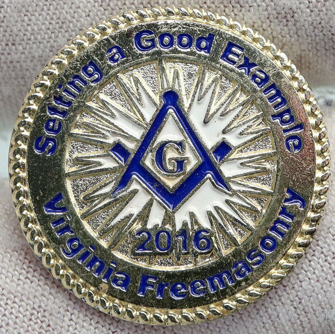 2016 USA FREEMASON Virginia GRAND MASTER - GOOD EXAMPLE Scottish Rite Pin i90397