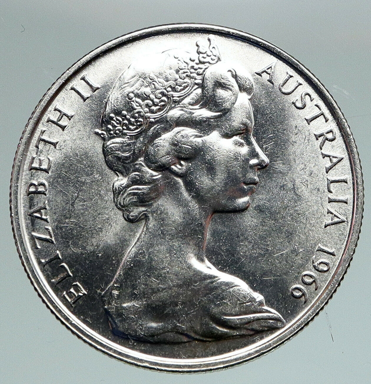 1966 AUSTRALIA UK Queen Elizabeth II with Kangaroos Silver 50 Cents Coin i91157