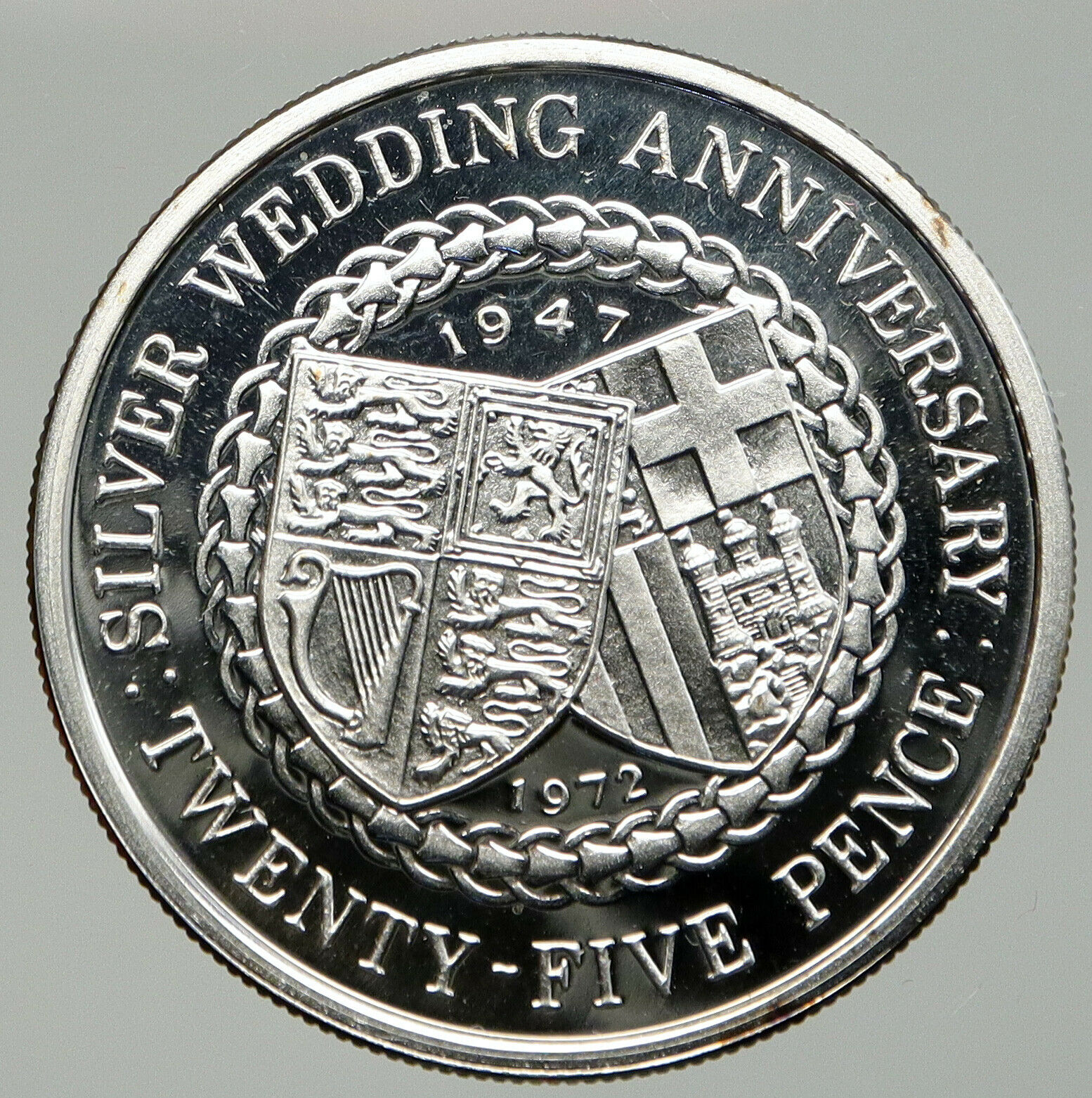 1972 ISLE of MAN Queen Elizabeth II WEDDING Old PF Silver Jubilee 25 Coin i92429