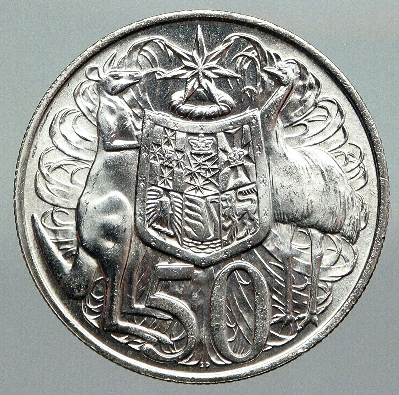 1966 AUSTRALIA UK Queen Elizabeth II with Kangaroos Silver 50 Cents Coin i92297