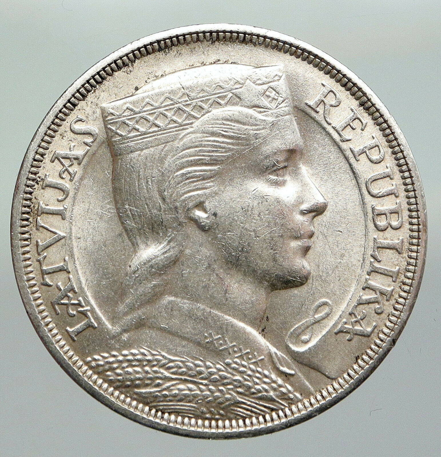 1931 LATVIA w Female Headwear 5 Lati LARGE Vintage Silver European Coin i92279