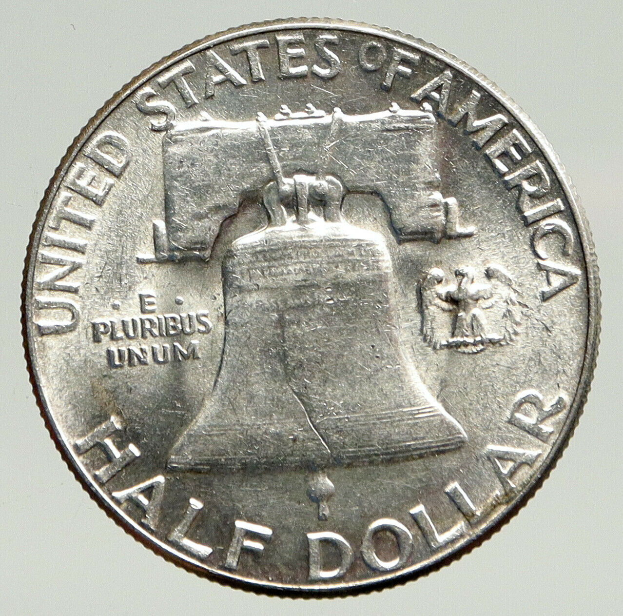 1957 P US Benjamin Franklin VINTAGE Silver Half Dollar Coin LIBERTY BELL i93315