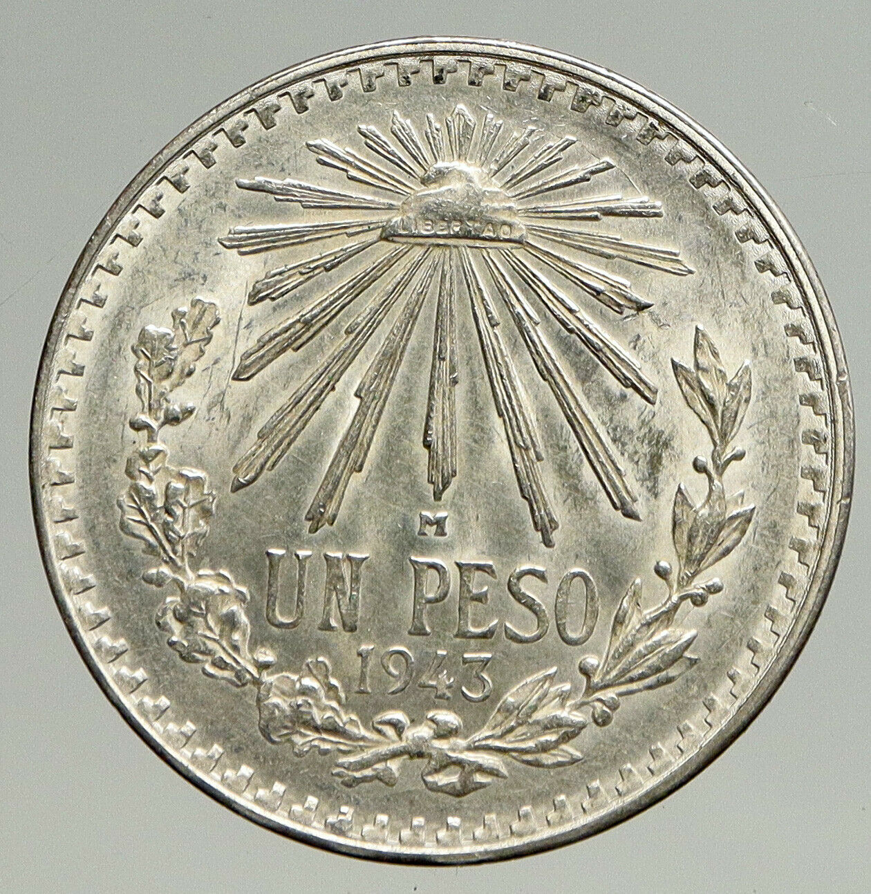 1943 M MEXICO Large Eagle Liberty Cap Mexican Antique Silver 1 Peso Coin i94267