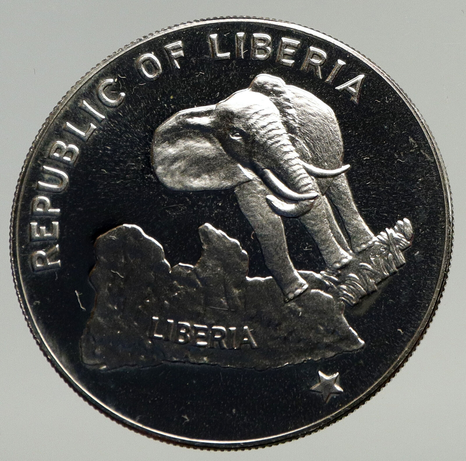 1975 LIBERIA State Map with Elephant OLD VINTAGE Proof Silver $5 Coin i93403