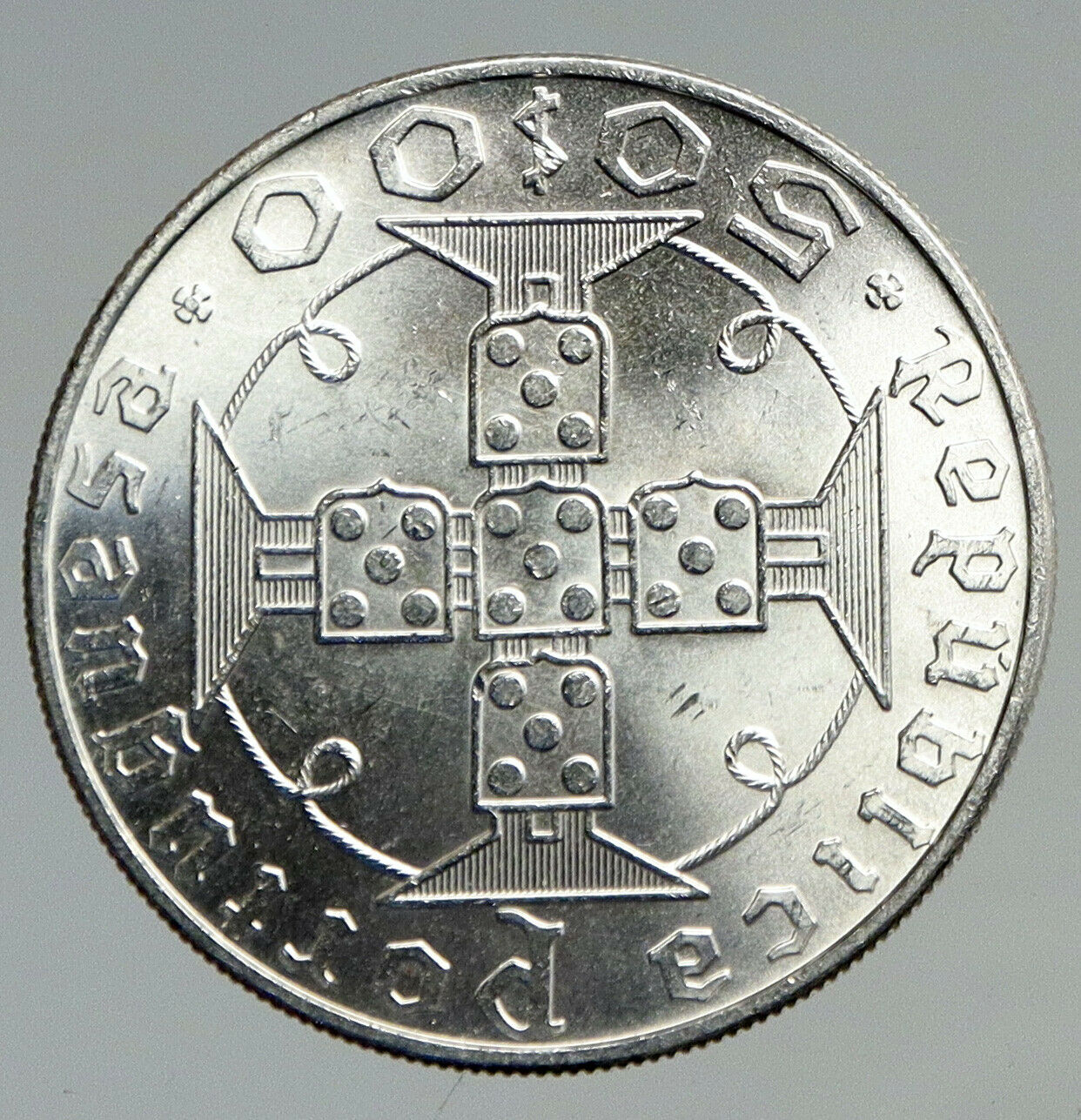 1970 PORTUGAL SAO TOME and PRINCIPE St Thomas & Prince Silver 50 Esc Coin i94622