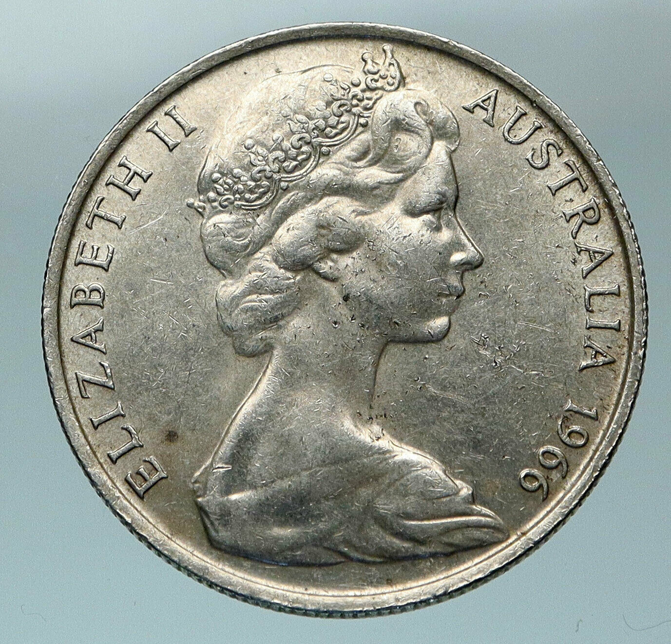 1966 AUSTRALIA UK Queen Elizabeth II with Kangaroos Silver 50 Cents Coin i84541