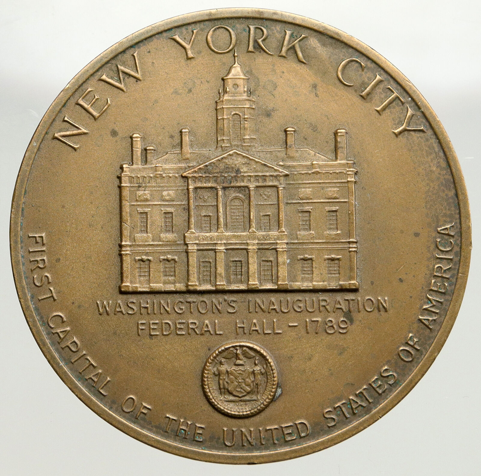 1976 USA American Revolution NYC Capitol Vintage BICENTENNIAL Medal Token i94017