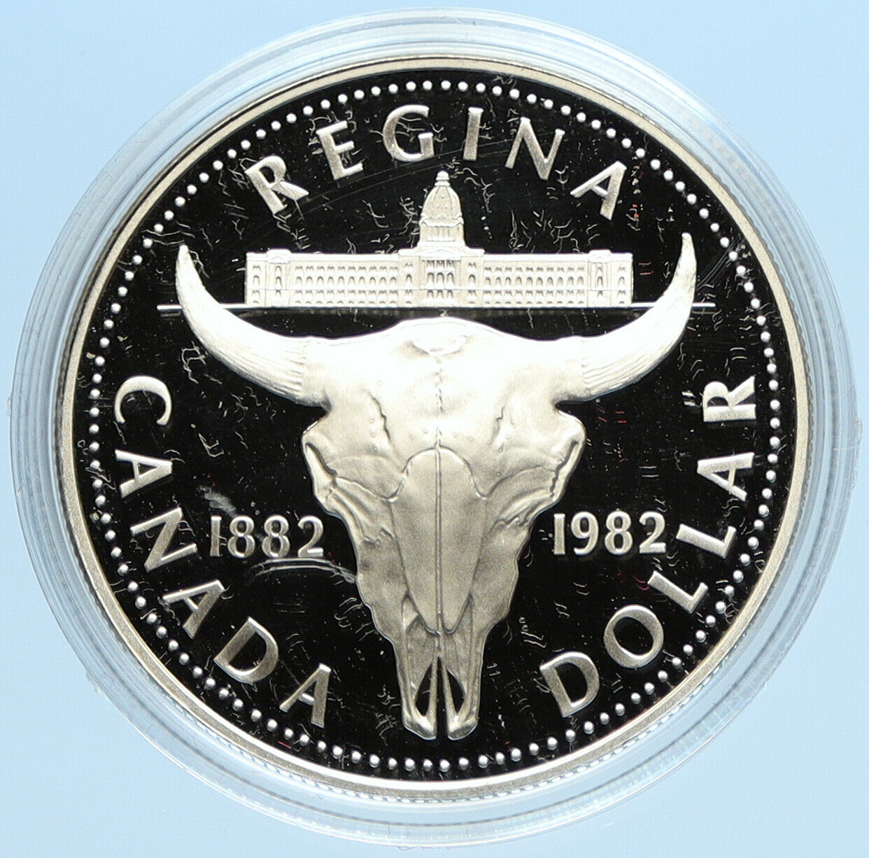 1982 CANADA UK Queen ELIZABETH II Cattle Skull Proof Silver Dollar Coin i98045