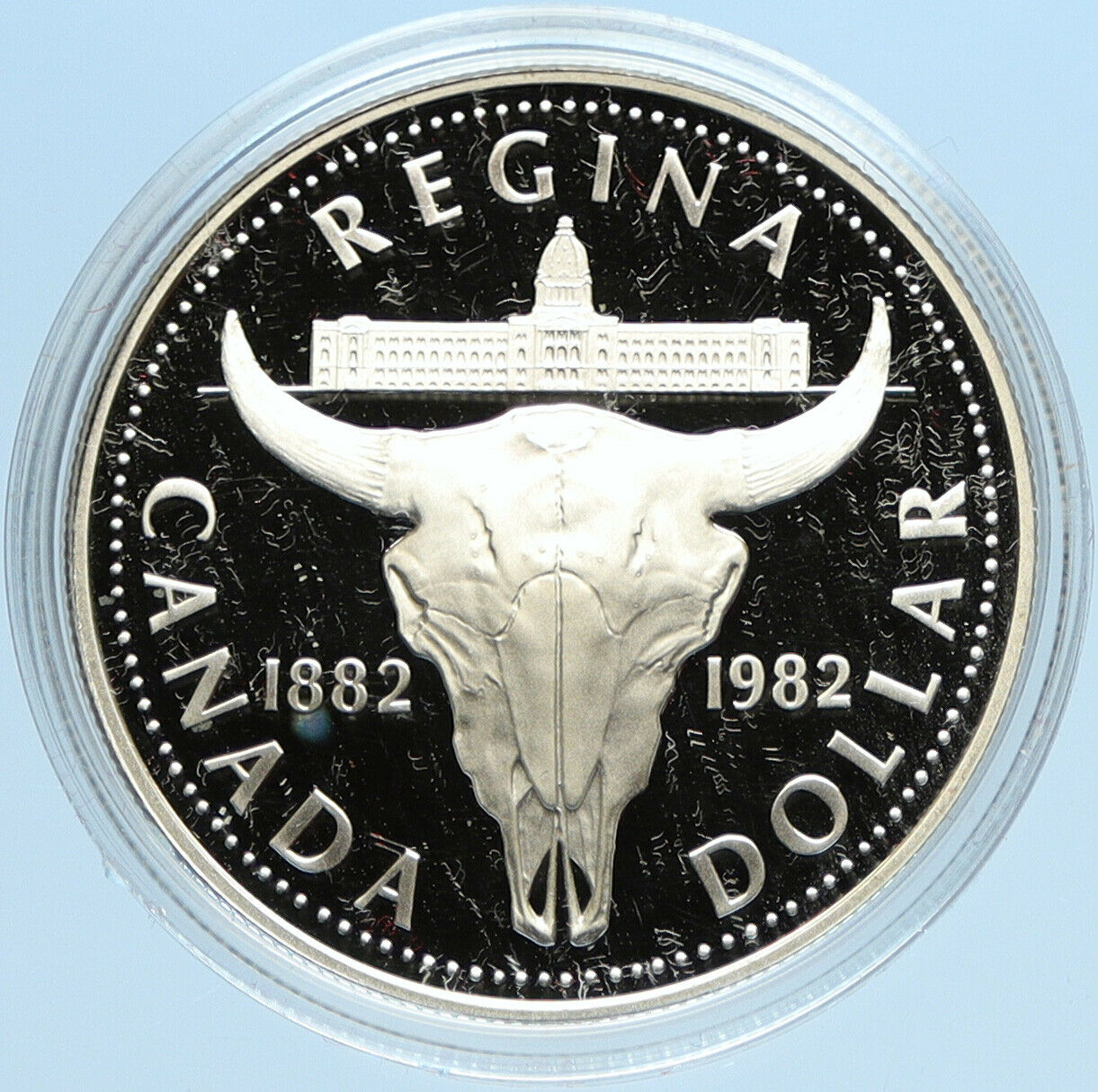 1982 CANADA UK Queen ELIZABETH II Cattle Skull Proof Silver Dollar Coin i98055