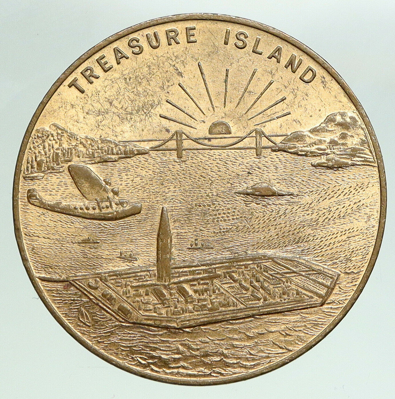 1939 USA San Francisco TREASURE ISLAND GOLDEN GATE EXPO So-Called Medal i91921