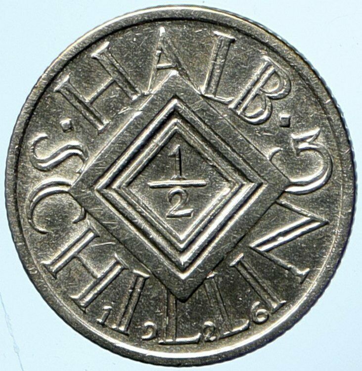 1926 AUSTRIA Shield Vintage ART DECO Silver 1/2 Schilling Austrian Coin i101700