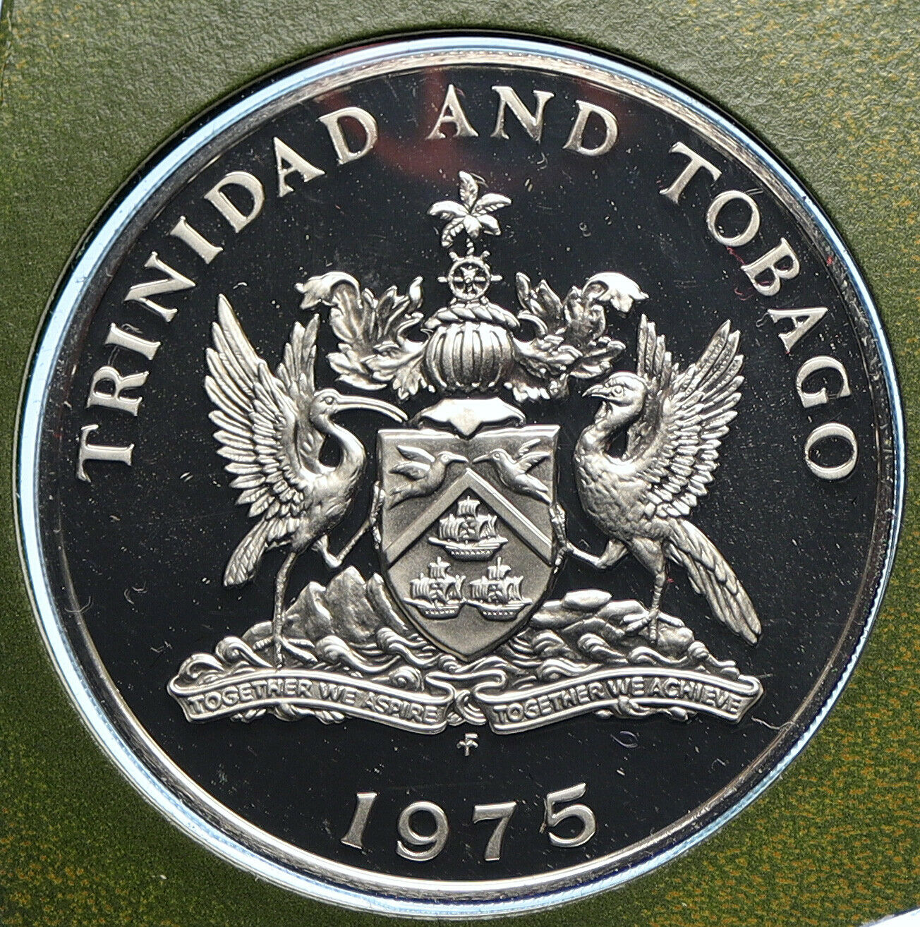 1975 TRINIDAD and TOBAGO Rufous-vented Chachalaca BIRD Proof Dollar Coin i104799