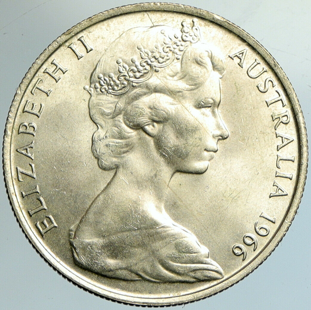 1966 AUSTRALIA UK Queen Elizabeth II with Kangaroos Silver 50 Cents Coin i102155