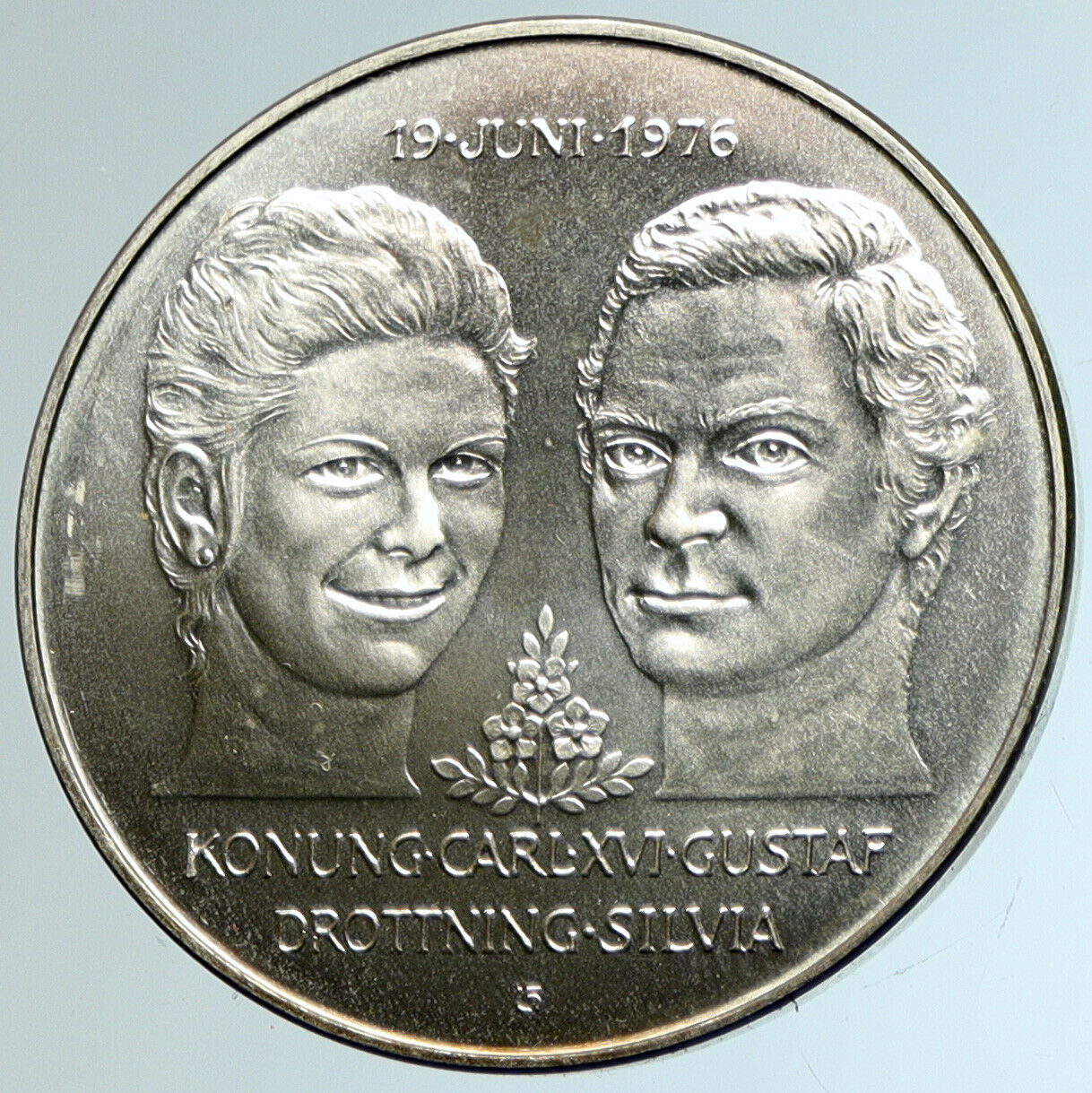 1976 SWEDEN King GUSTAF V Queen Silvia ROYAL WEDDING Silver 50 Kr Coin i103248