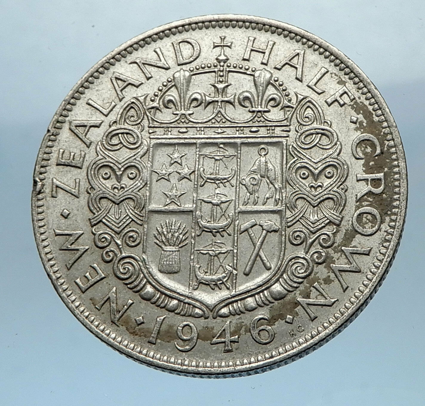 1946 NEW ZEALAND under UK King George VI Silver 1/2 Crown Coin Shield i68328