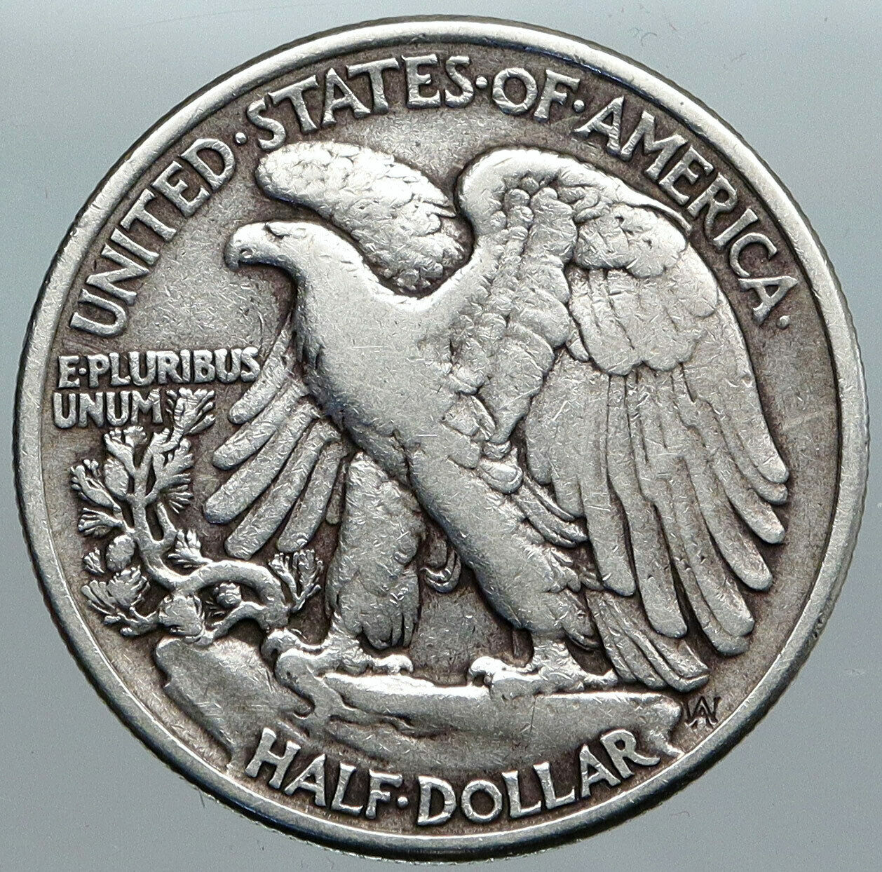 1947 WALKING LIBERTY Half Dollar Bald Eagle United States OLD Silver Coin i88965