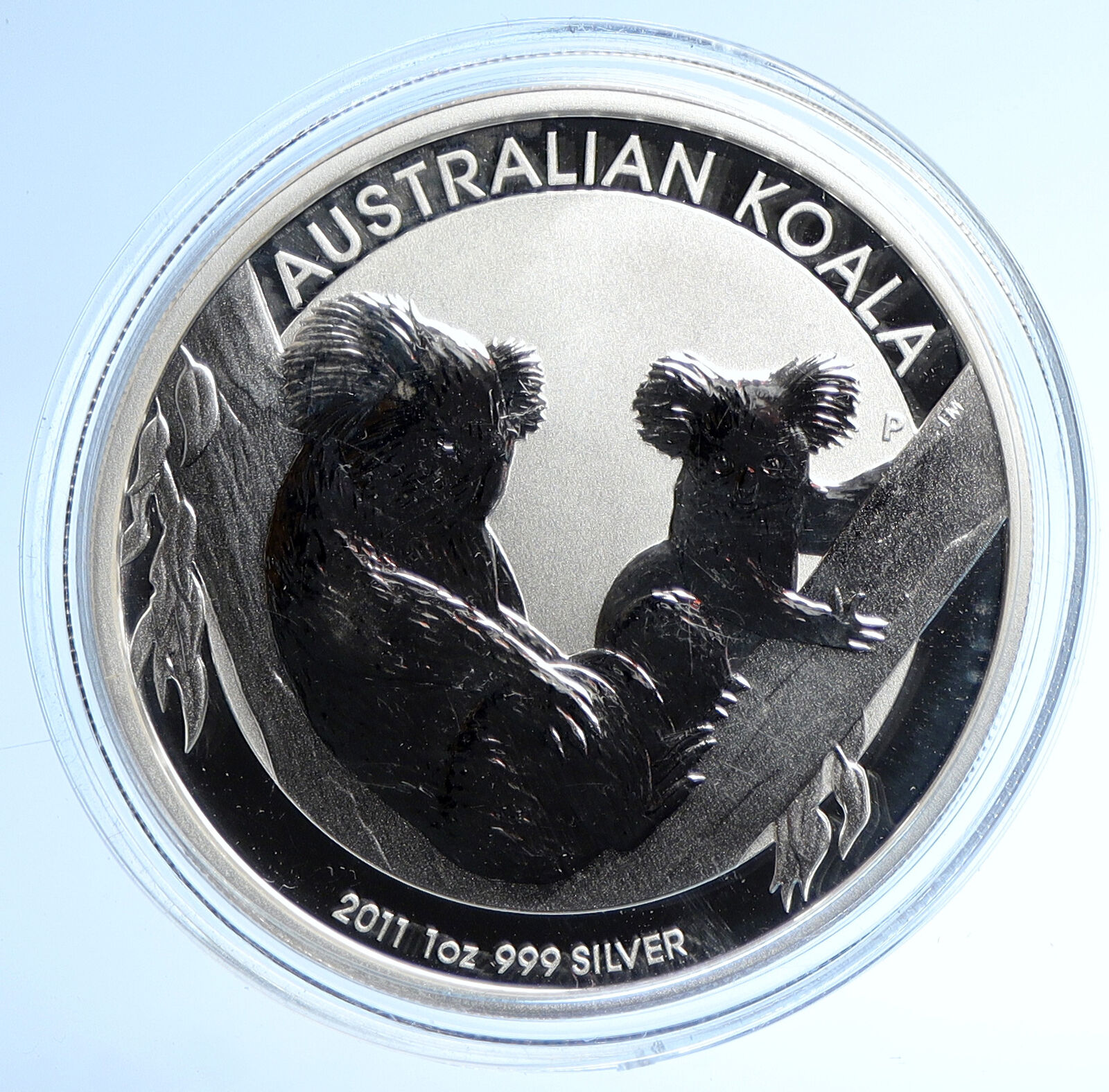 2011 AUSTRALIA Queen Elizabeth II KOALAS Antique Silver OZ Dollar Coin i107743