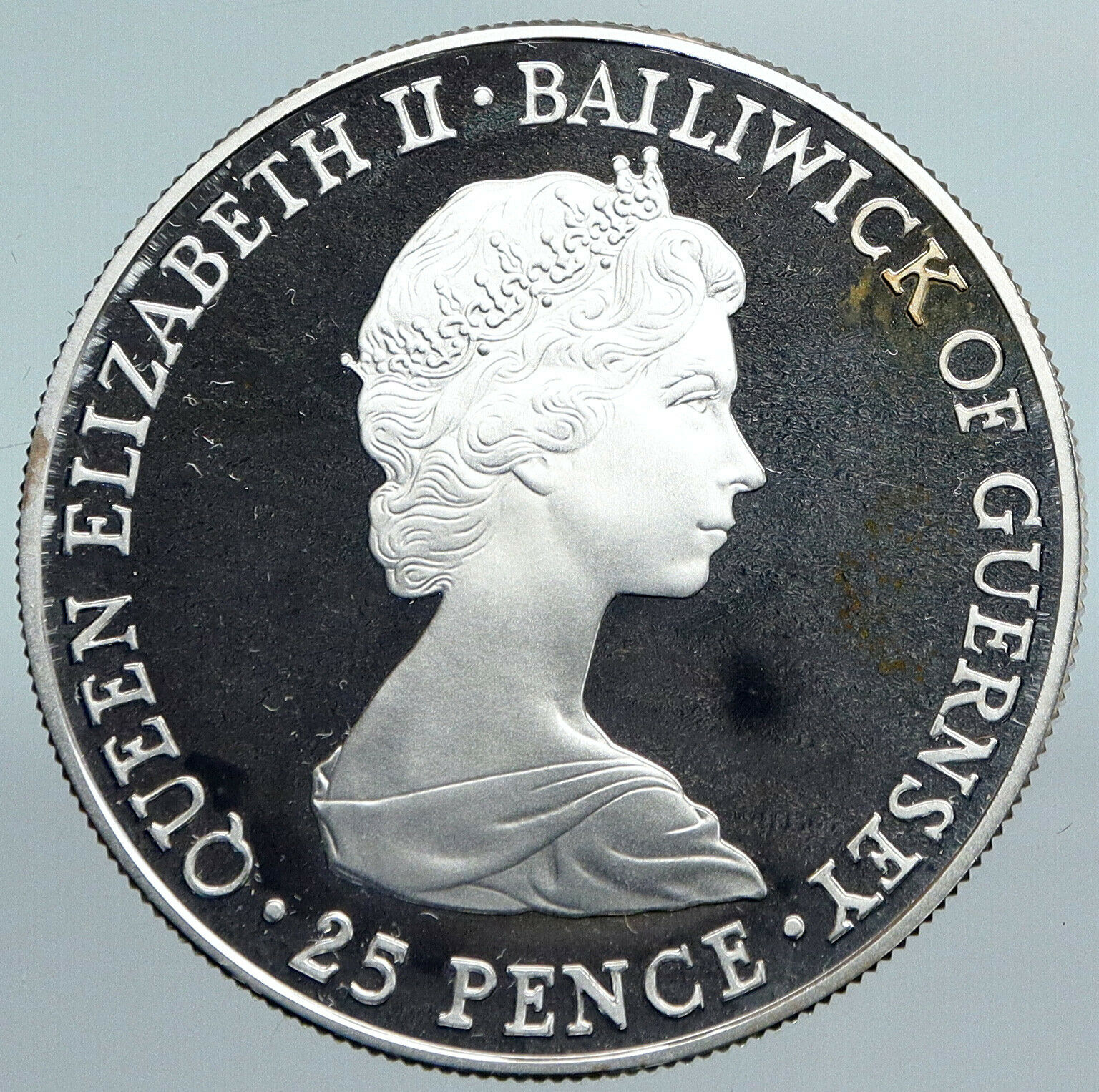 1980 GUERNSEY Island Queen Mother Elizabeth II PROOF Silver 25 Pence Coin i89894