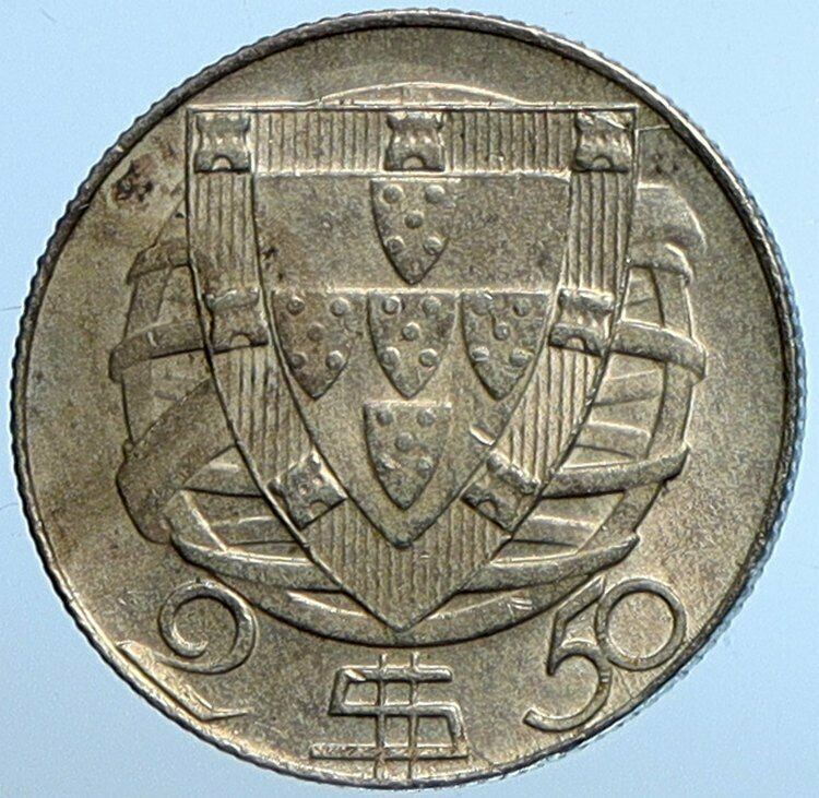 1944 PORTUGAL Sailing Boat SHIP Vintage OLD Silver 2 1/2 Escudos Coin i110136