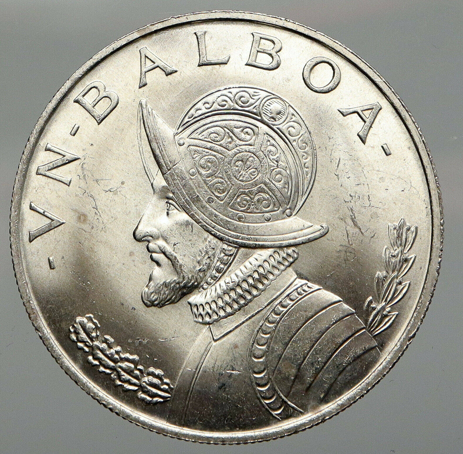 1966 PANAMA Large Silver CONQUISTADOR Old VINTAGE Silver BALBOA Coin i92955