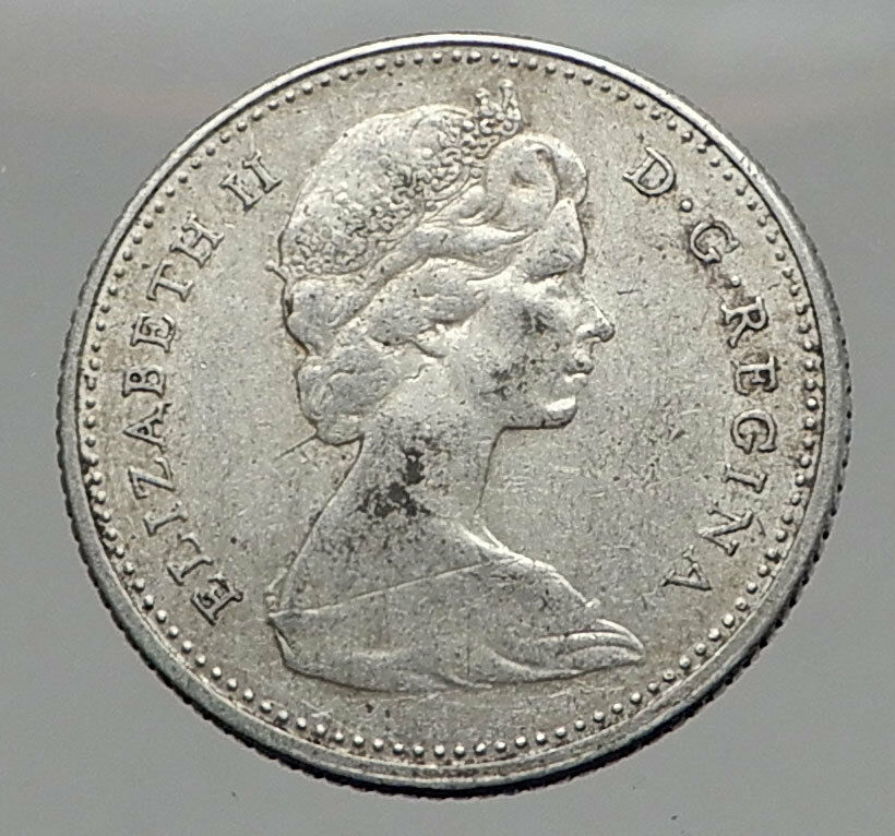 1965 CANADA Queen ELIZABETH II Silver 10 Cent SILVER Coin - BLUENOSE SHIP i63038